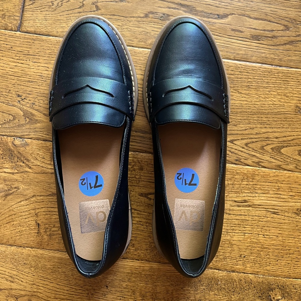 Women’s Black Loufers size 7.5